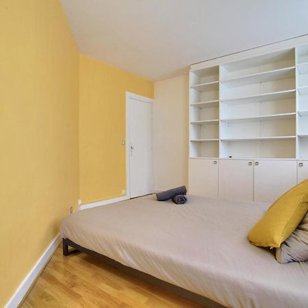 2 Bedrooms Tour Eiffel Breteuil Parigi Esterno foto